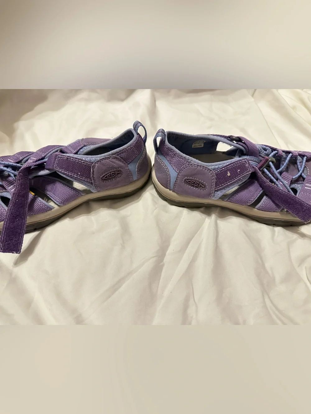 KEEN Purple Girls Kids Waterproof Sandals Water Shoes Size 5